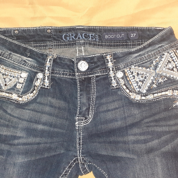 Like new Womens Grace Jeans - Picture 3 of 5